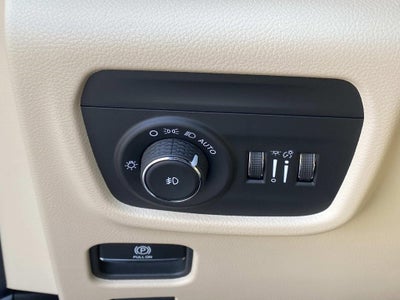 2025 Jeep Grand Cherokee L GRAND CHEROKEE L LIMITED 4X4