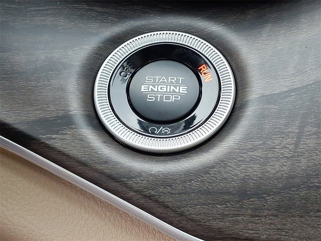 2025 Jeep Grand Cherokee L GRAND CHEROKEE L LIMITED 4X4