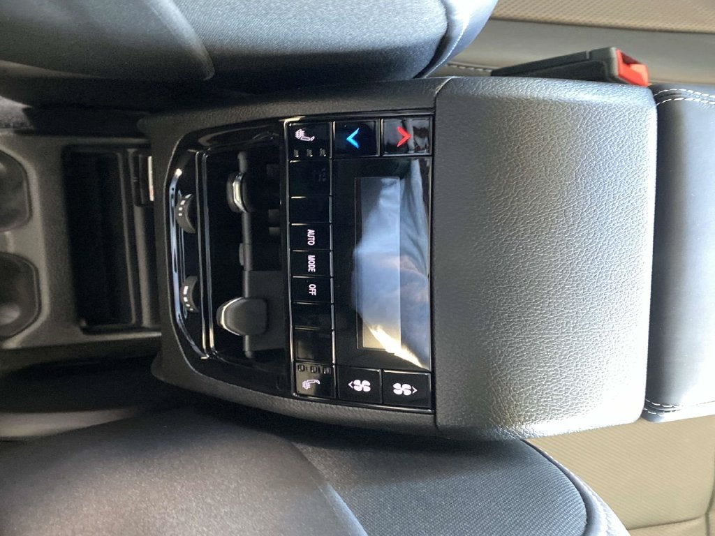 2027 Jeep Grand Cherokee L GRAND CHEROKEE L LIMITED RESERVE 4X4