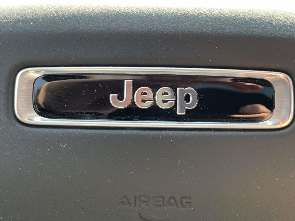 2026 Jeep Grand Cherokee L GRAND CHEROKEE L SUMMIT 4X4