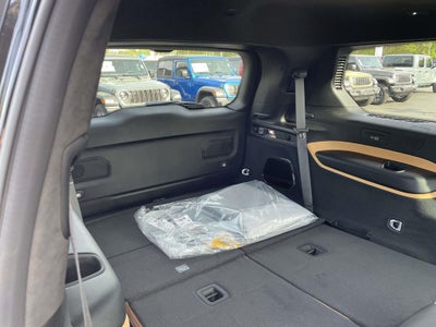 2026 Jeep Grand Cherokee L GRAND CHEROKEE L SUMMIT 4X4