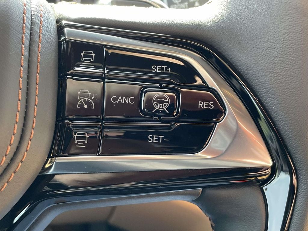 2026 Jeep Grand Cherokee L GRAND CHEROKEE L SUMMIT 4X4