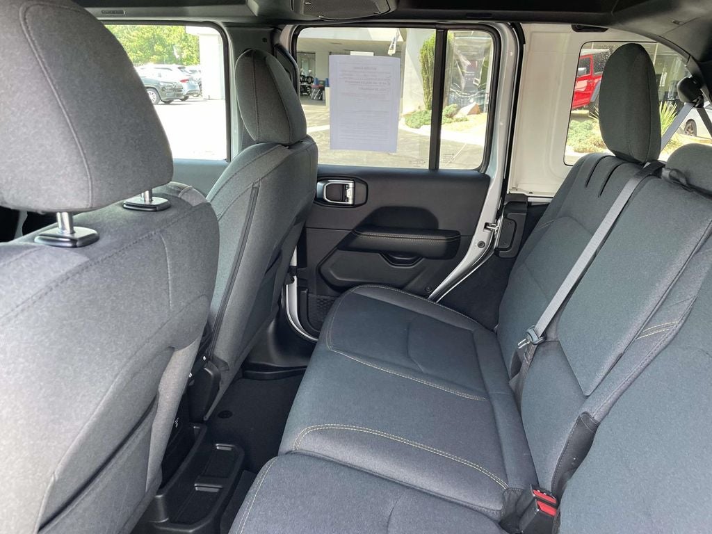 2024 Jeep Wrangler Sahara 4xe