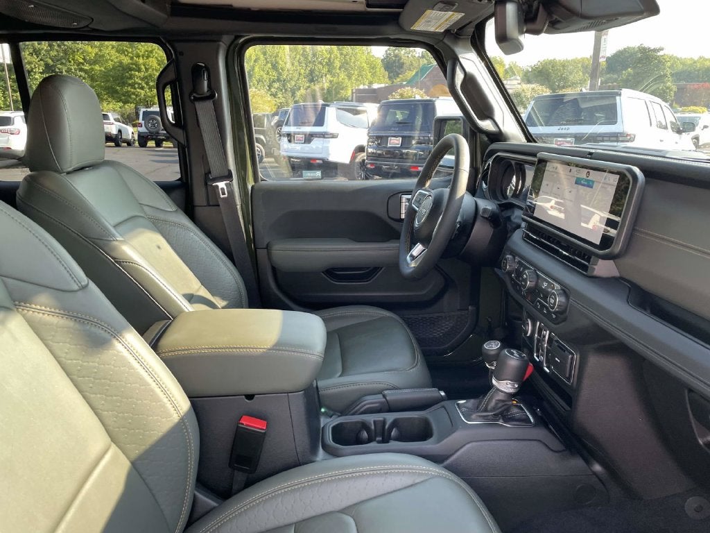2024 Jeep Wrangler Summit 4xe