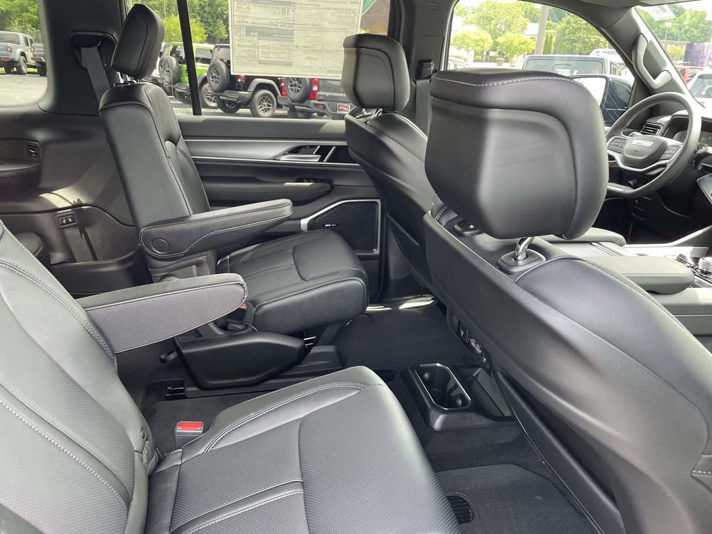 2026 Jeep Grand Wagoneer L GRAND WAGONEER L LIMITED ALTITUDE 4X4
