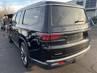 2022 Jeep Wagoneer Series III 4x4