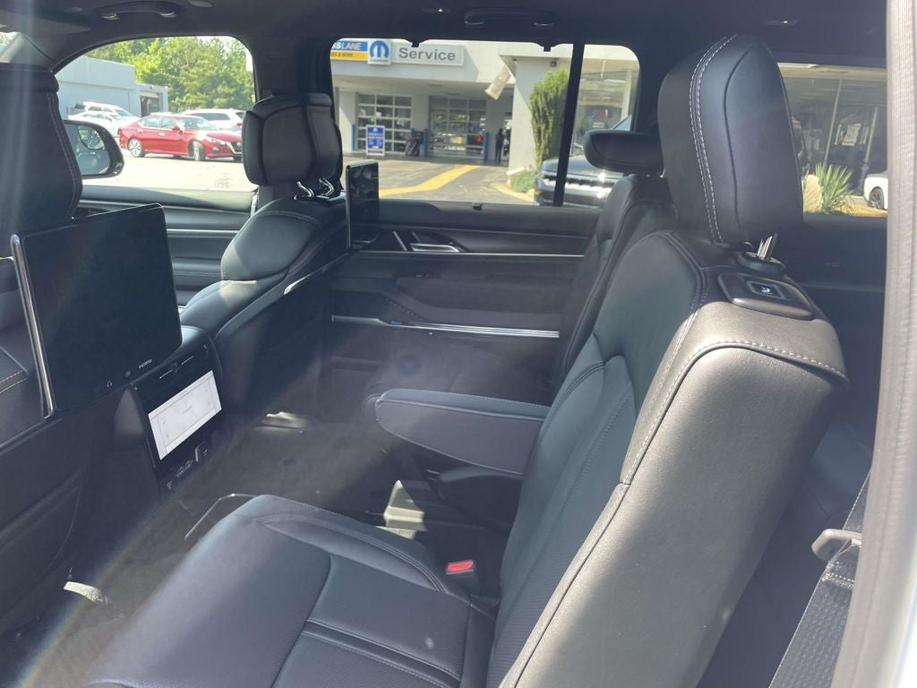2026 Jeep Grand Wagoneer GRAND WAGONEER SUMMIT OBSIDIAN 4X4