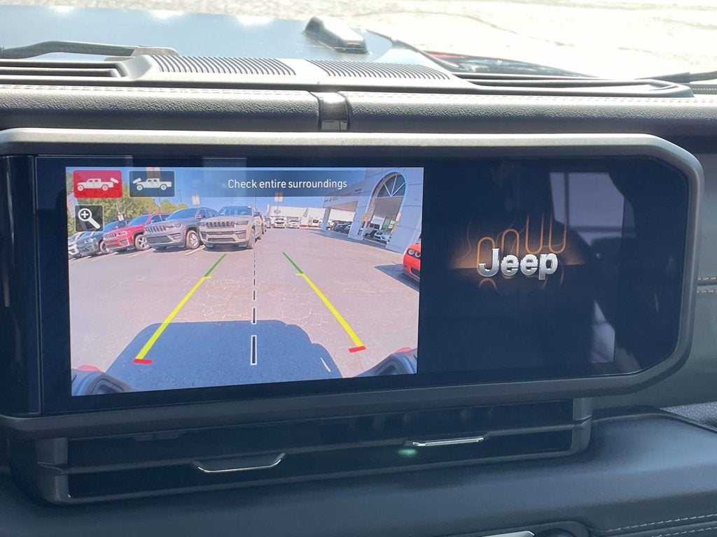 2025 Jeep Gladiator Mojave X