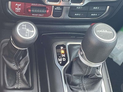 2026 Jeep Gladiator GLADIATOR MOJAVE 4X4