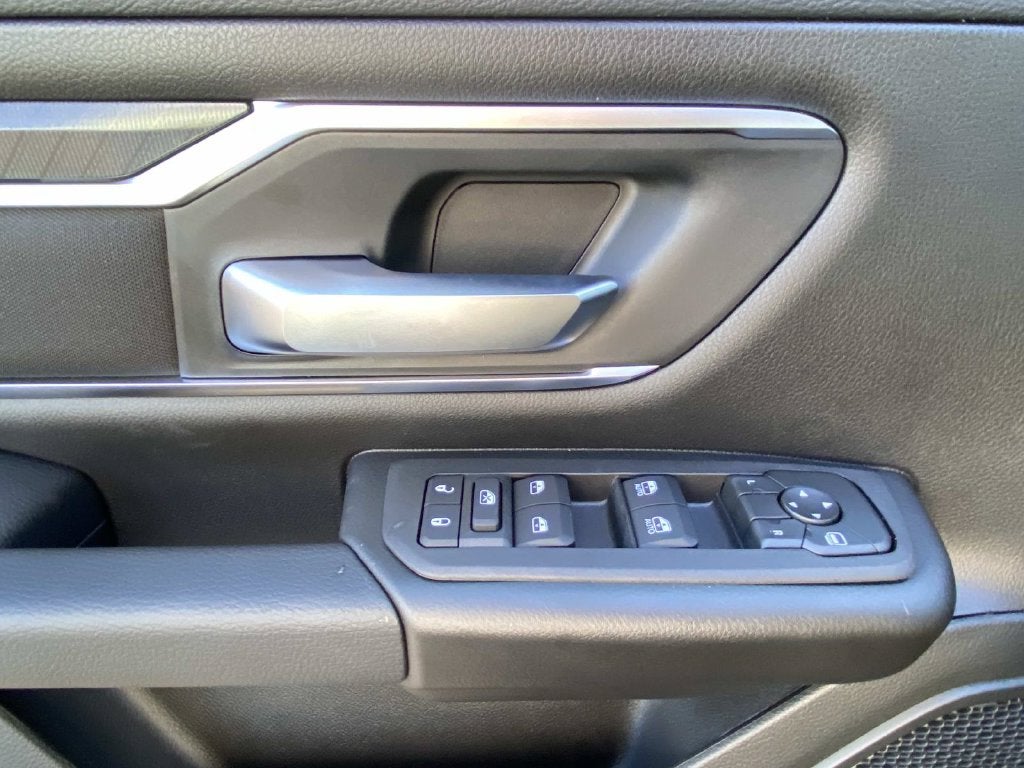 2027 RAM 1500 RAM 1500 BIG HORN CREW CAB 4X2 5'7' BOX