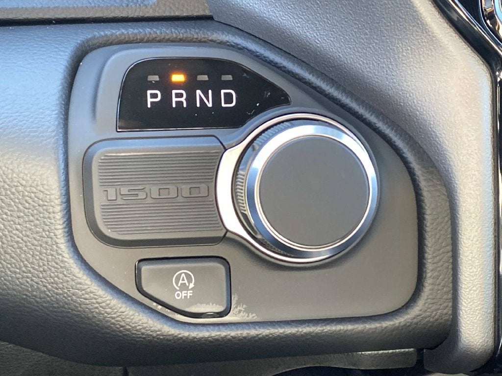 2027 RAM 1500 RAM 1500 BIG HORN CREW CAB 4X2 5'7' BOX