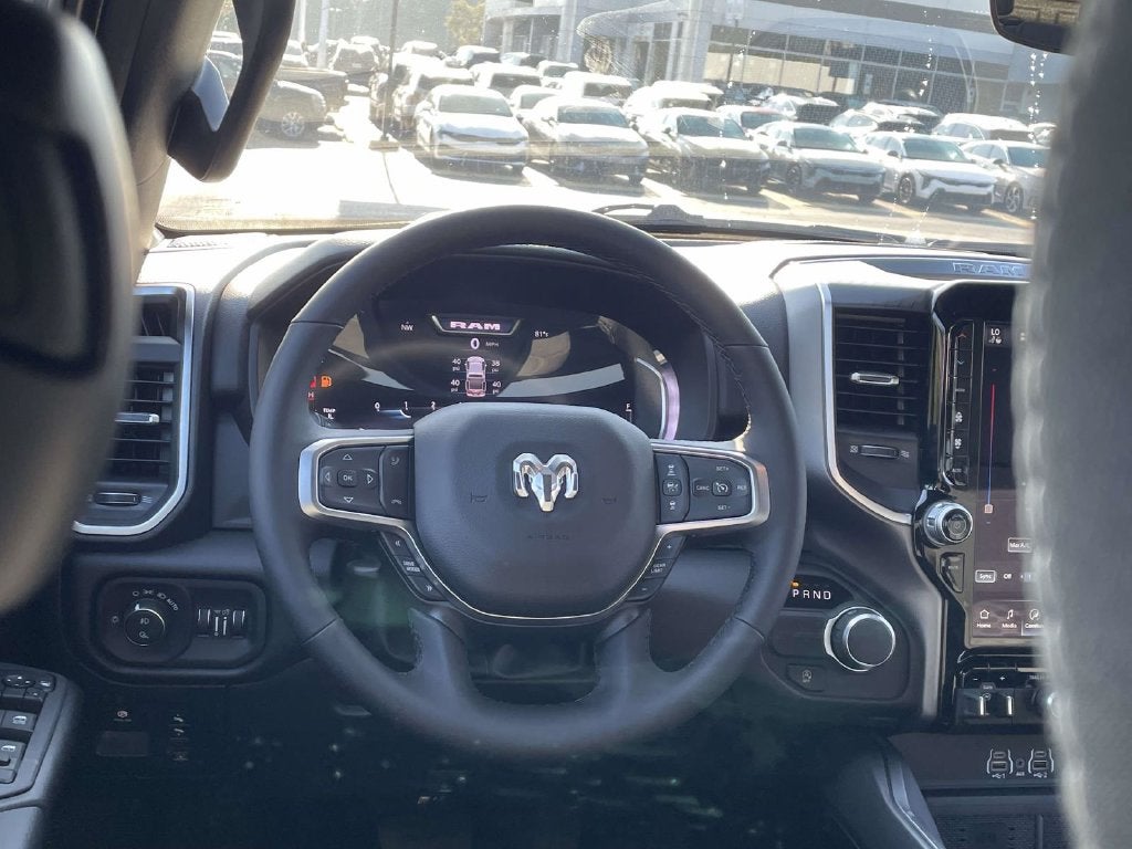 2027 RAM 1500 RAM 1500 BIG HORN CREW CAB 4X2 5'7' BOX