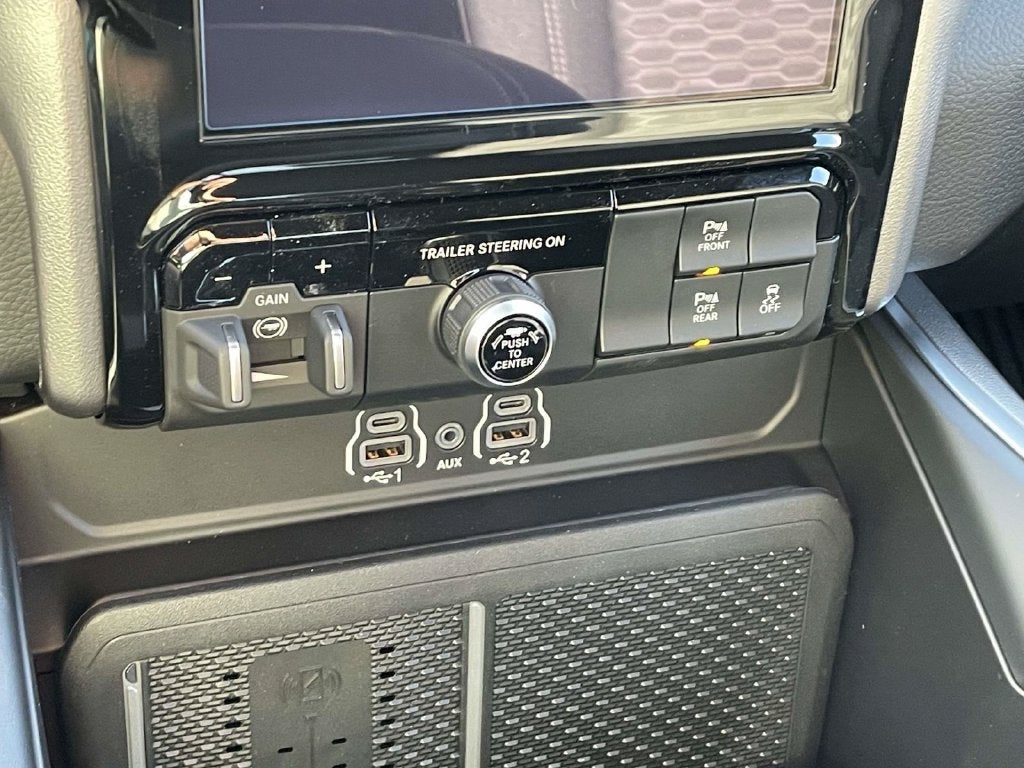 2027 RAM 1500 RAM 1500 BIG HORN CREW CAB 4X2 5'7' BOX
