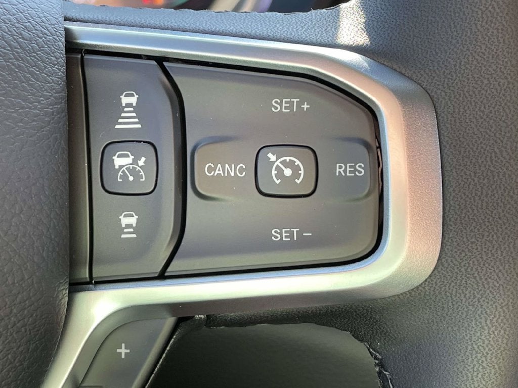 2027 RAM 1500 RAM 1500 BIG HORN CREW CAB 4X2 5'7' BOX