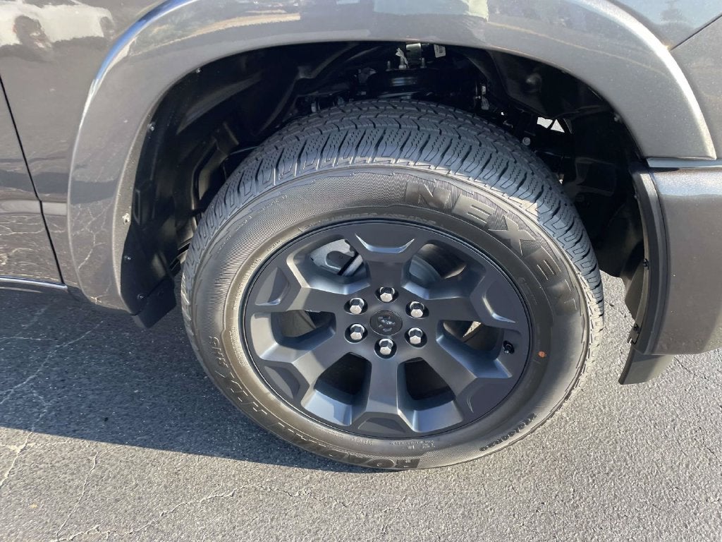 2027 RAM 1500 RAM 1500 BIG HORN CREW CAB 4X2 5'7' BOX