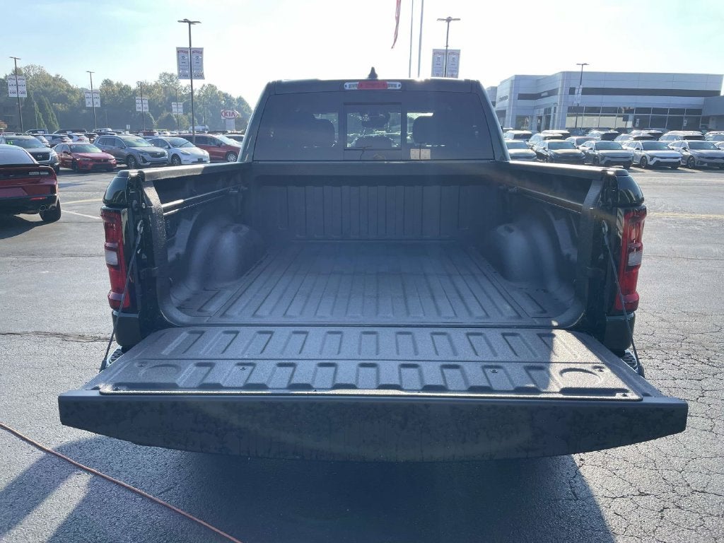 2027 RAM 1500 RAM 1500 BIG HORN CREW CAB 4X2 5'7' BOX