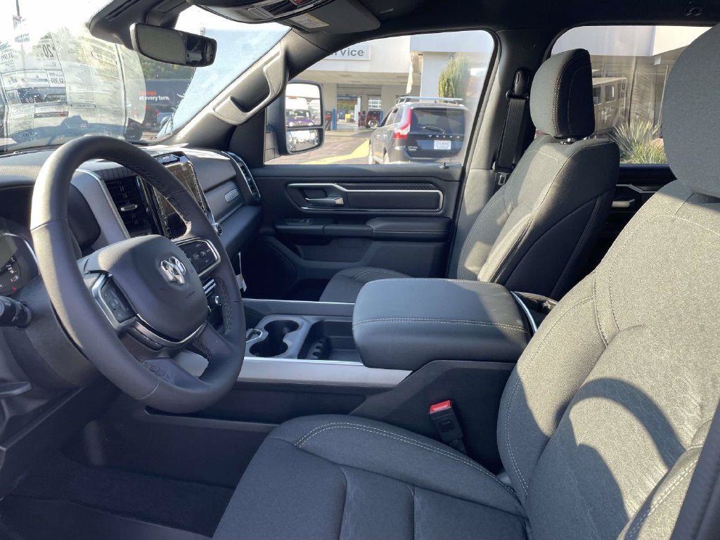 2027 RAM 1500 RAM 1500 BIG HORN CREW CAB 4X2 5'7' BOX