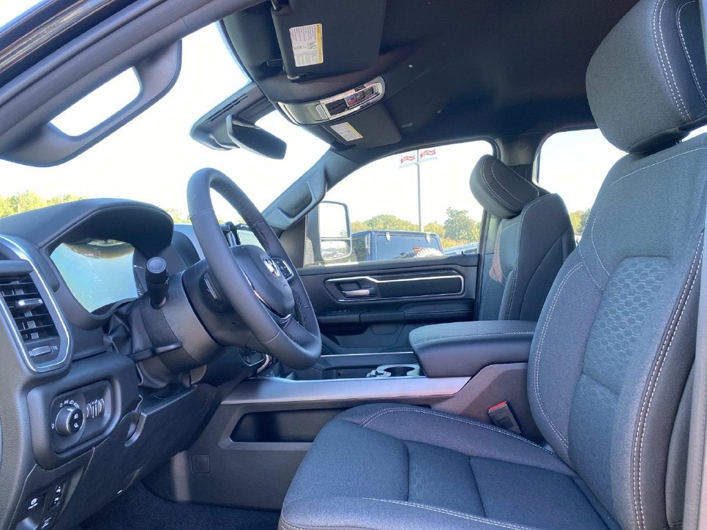 2027 RAM 1500 RAM 1500 BIG HORN CREW CAB 4X2 5'7' BOX