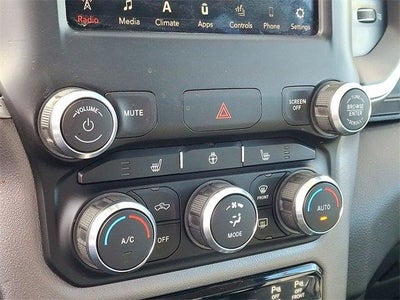 2019 RAM 1500 Big Horn/Lone Star Crew Cab 4x4 5'7' Box