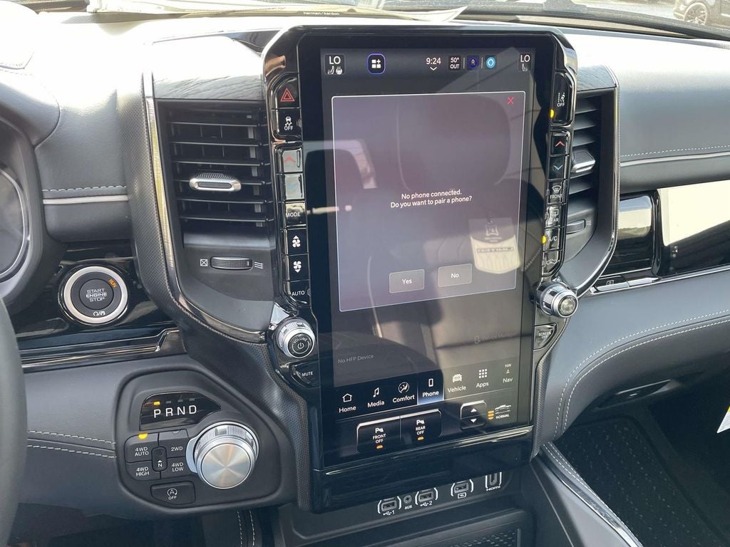 2026 RAM 1500 RAM 1500 LIMITED CREW CAB 4X4 5'7' BOX