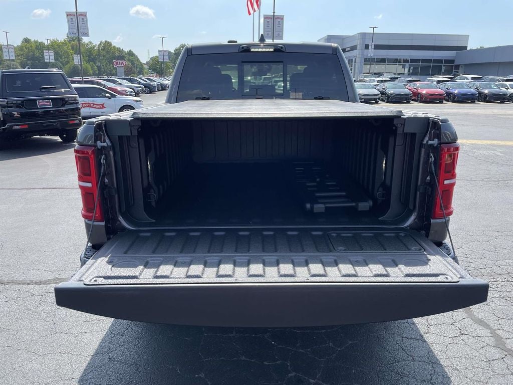 2026 RAM 1500 RAM 1500 LIMITED CREW CAB 4X4 5'7' BOX