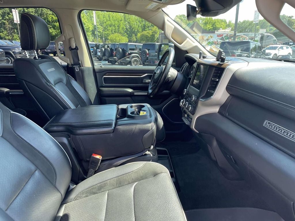 2021 RAM 1500 Laramie Crew Cab 4x4 5'7' Box