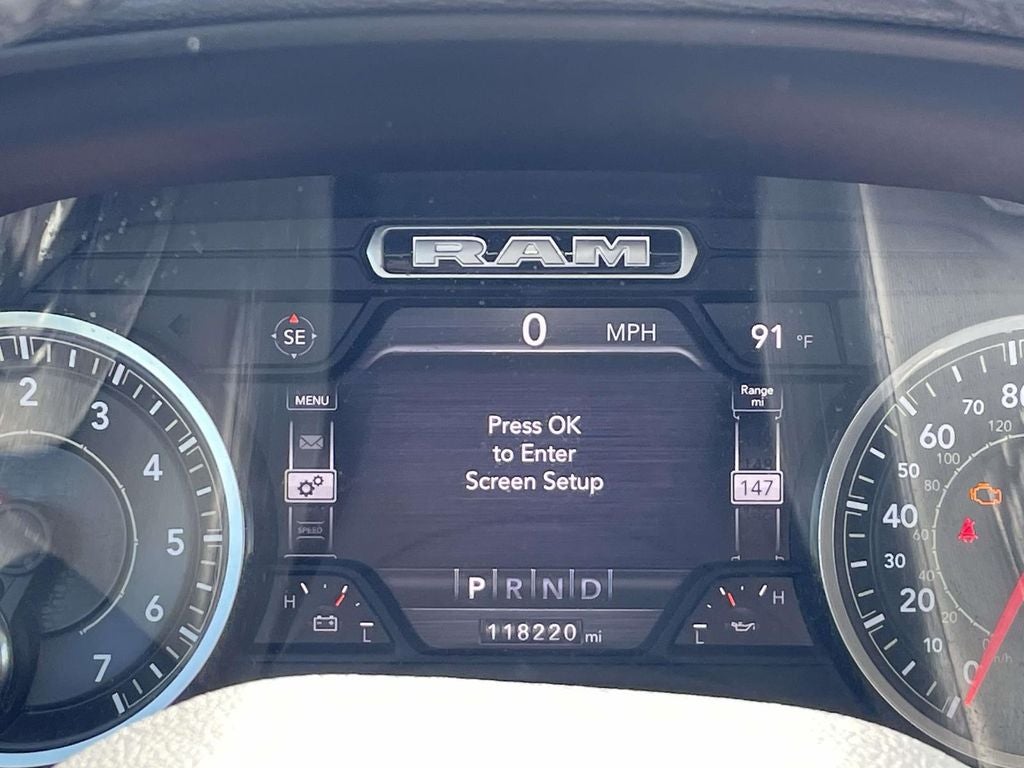 2021 RAM 1500 Laramie Crew Cab 4x4 5'7' Box