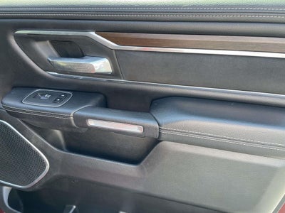 2021 RAM 1500 Laramie Crew Cab 4x4 5'7' Box