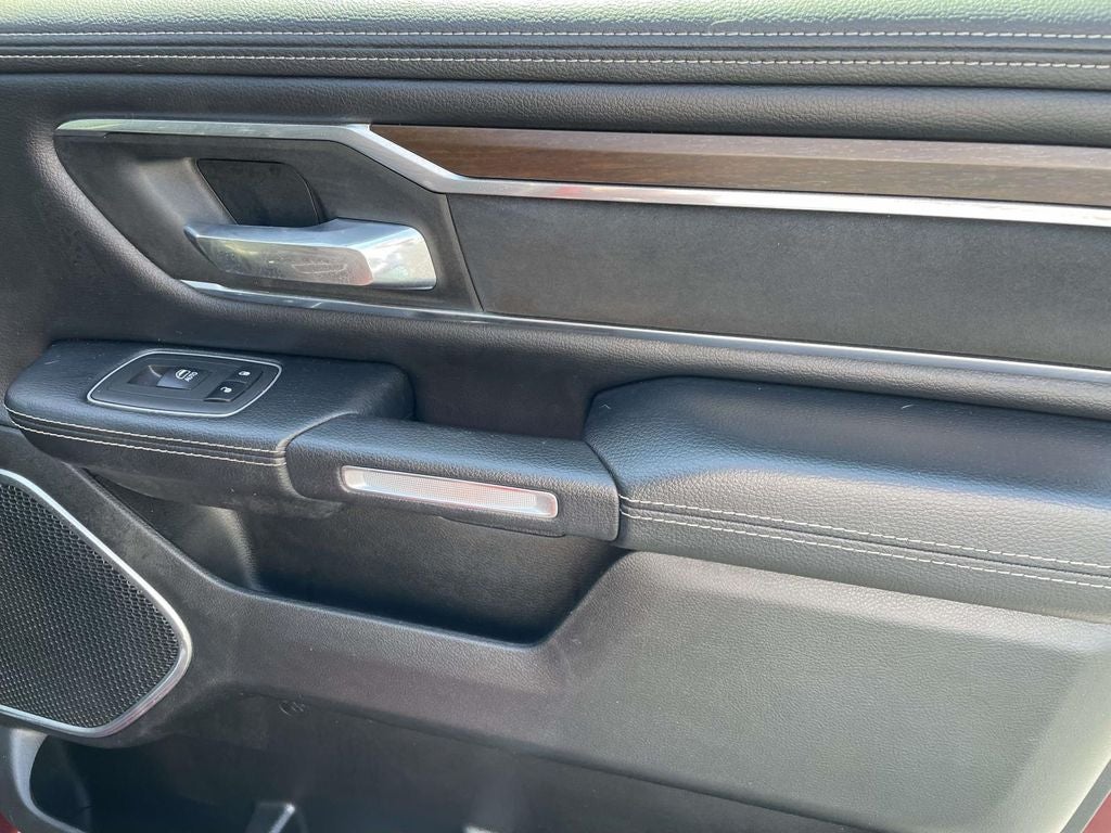 2021 RAM 1500 Laramie Crew Cab 4x4 5'7' Box