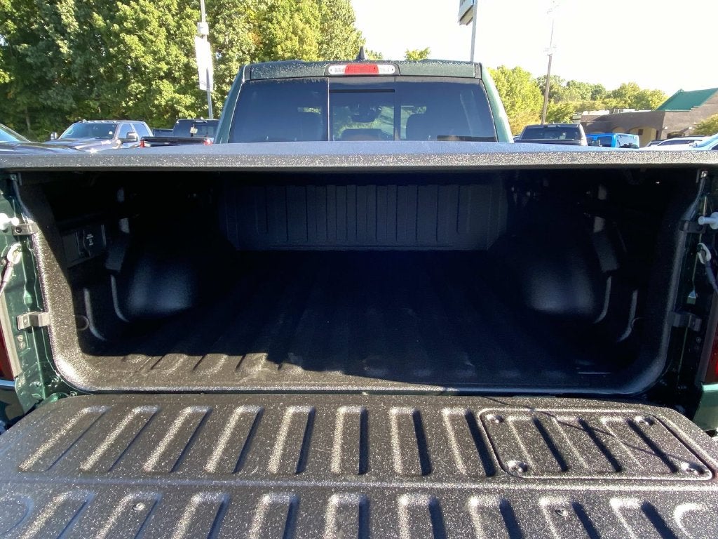 2027 RAM 1500 RAM 1500 REBEL CREW CAB 4X4 5'7' BOX