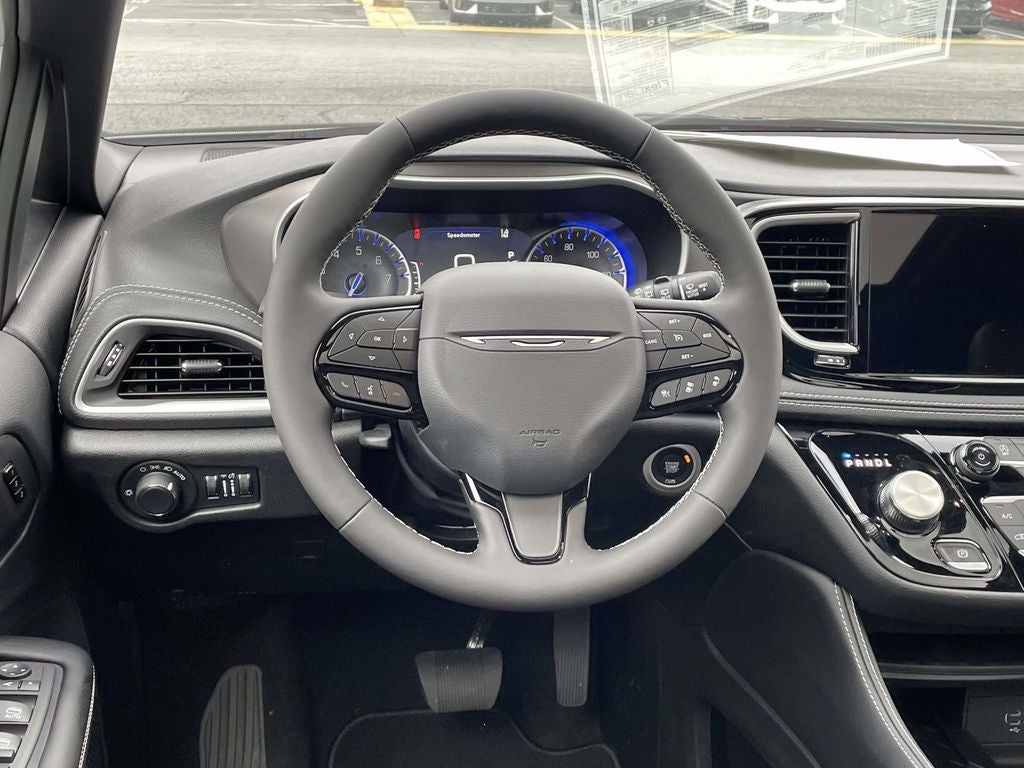 2027 Chrysler Pacifica PACIFICA LIMITED