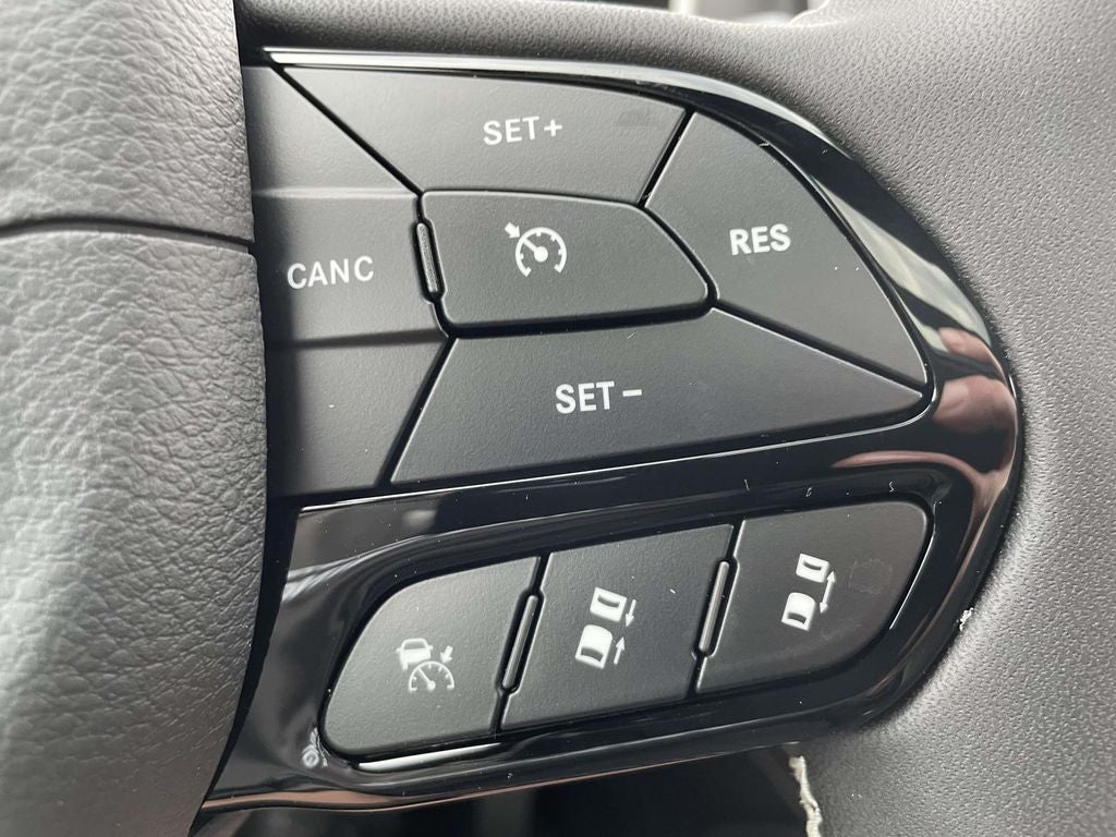 2027 Chrysler Pacifica PACIFICA LIMITED