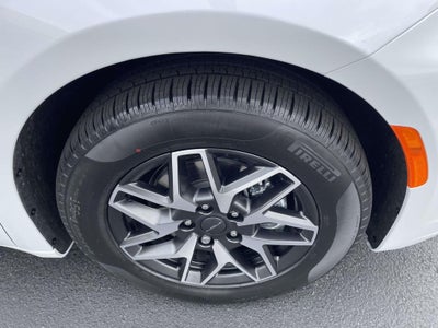 2027 Chrysler Pacifica PACIFICA LIMITED