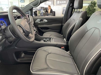 2026 Chrysler Pacifica PACIFICA LIMITED