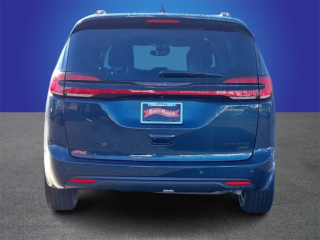 2023 Chrysler Pacifica Limited AWD
