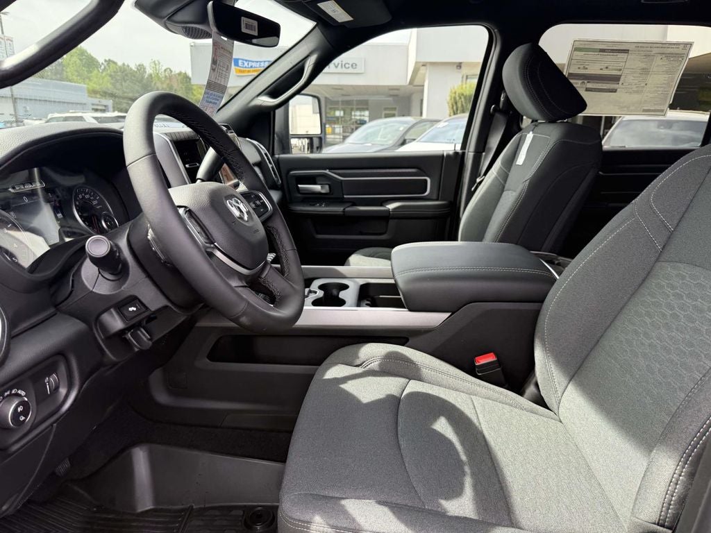 2026 RAM 3500 RAM 3500 BIG HORN CREW CAB 4X4 8' BOX