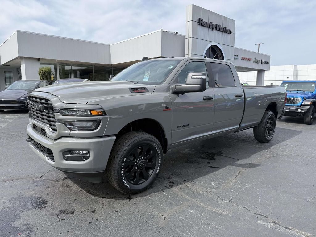 2026 RAM 3500 RAM 3500 BIG HORN CREW CAB 4X4 8' BOX