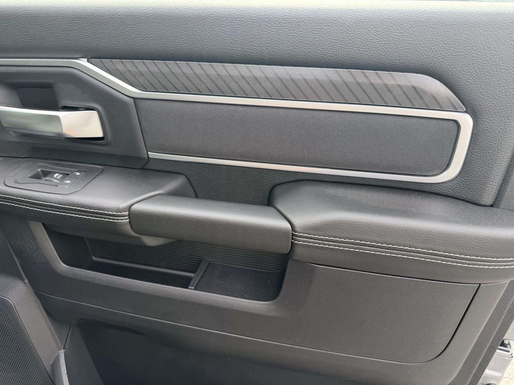 2026 RAM 3500 RAM 3500 BIG HORN CREW CAB 4X4 8' BOX