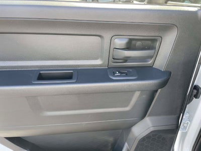 2027 RAM 2500 RAM 2500 TRADESMAN CREW CAB 4X4 6'4' BOX