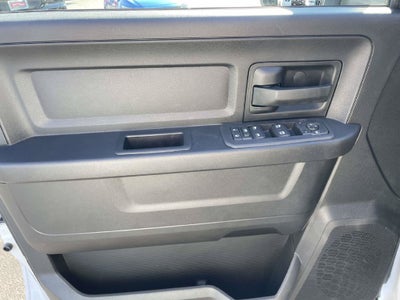 2027 RAM 2500 RAM 2500 TRADESMAN CREW CAB 4X4 6'4' BOX