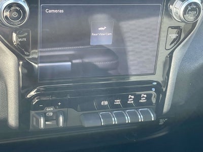 2027 RAM 2500 RAM 2500 TRADESMAN CREW CAB 4X4 6'4' BOX