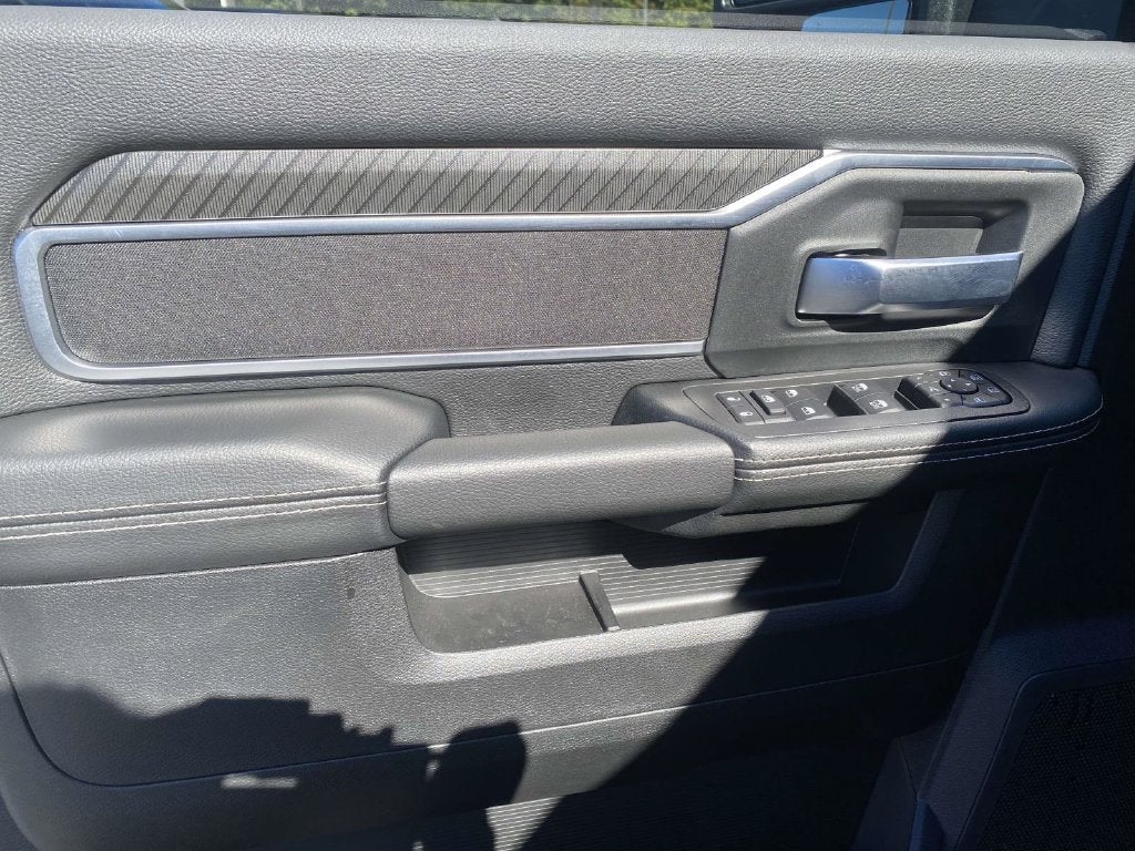 2027 RAM 2500 RAM 2500 BIG HORN CREW CAB 4X4 6'4' BOX