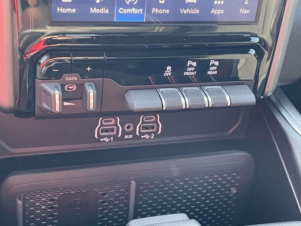 2026 RAM 1500 RAM 1500 BIG HORN CREW CAB 4X4 5'7' BOX