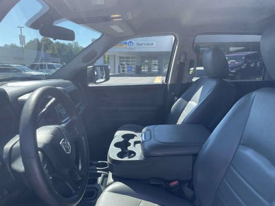 2018 RAM 2500 Tradesman Crew Cab 4x4 6'4' Box
