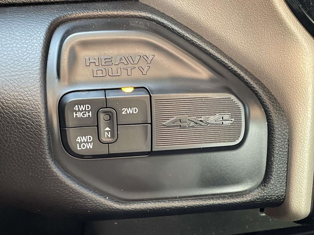 2024 RAM 2500 Laramie Crew Cab 4x4 6'4' Box