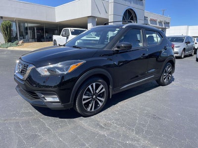 2019 Nissan Kicks SR