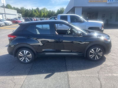 2019 Nissan Kicks SR
