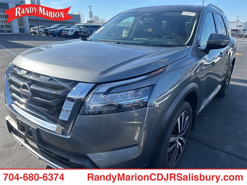 2023 Nissan Pathfinder Platinum 4WD