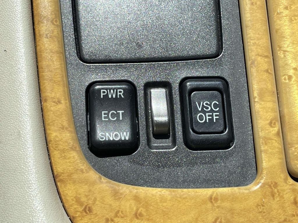 2005 Lexus SC 430
