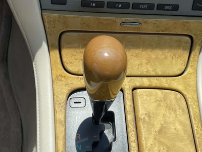 2005 Lexus SC 430
